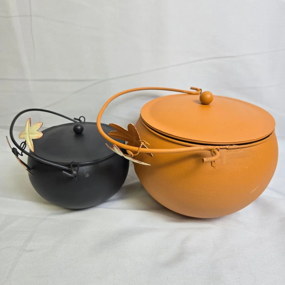 Metal Jack O Lantern Pumpkin‎ Candle Holders, Handles & Lids, Black Orange
